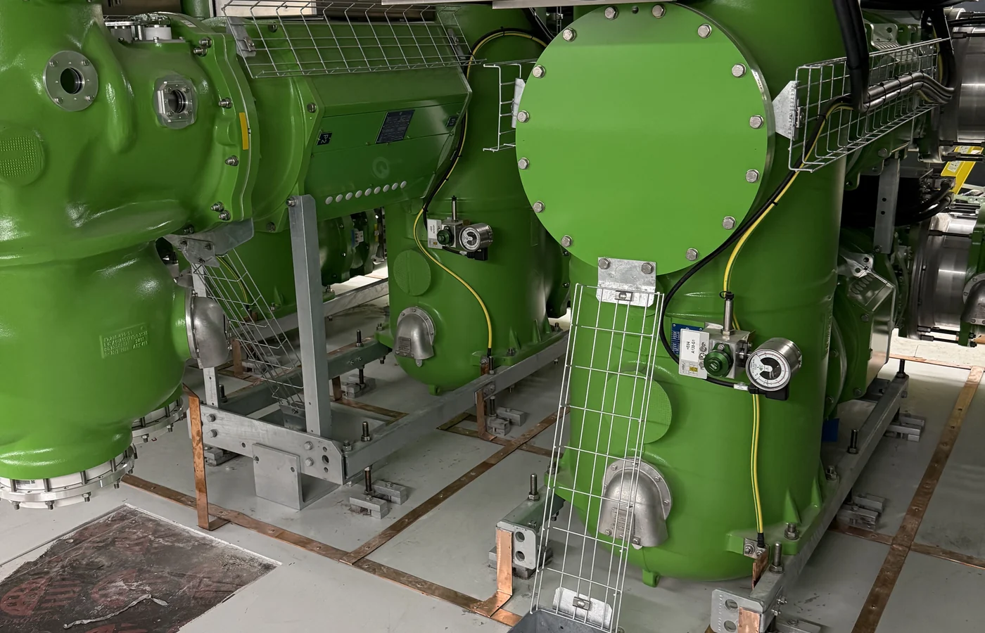 Gas-insulated switchgear substation earthing and bonding installation